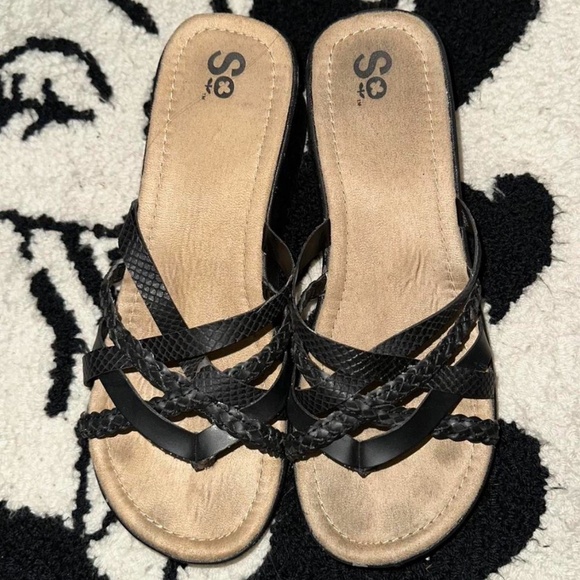 SO Women's Y2K Black Wedge Sandals - Picture 3 of 4